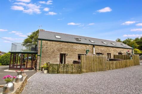 Rear of Holiday Cottages