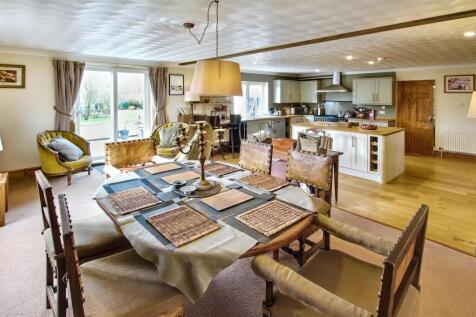 Diner/kitchen