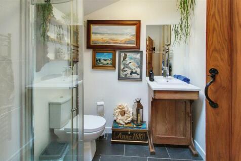 Ground floor shower room