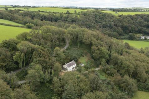 Aireal view of property