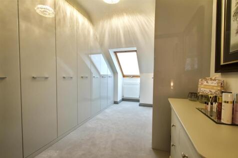 Dressing Room Bedroom 3