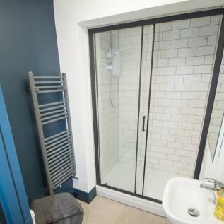 Student Digs - Brazi