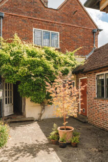 223854 - HighStreetWatlington_HighRes-13.jpg