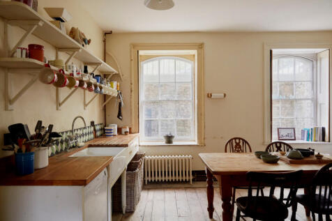 192164 - DOCKYARD TERRACE_HIRES_13.JPG