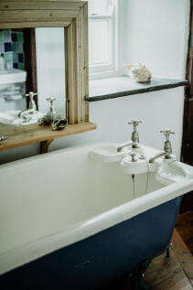 224423 - B0006557.jpg