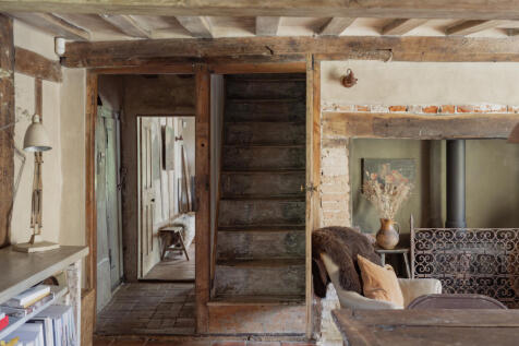 294290 - Tanyard Farmhouse, Great Ellingham-18.jpg