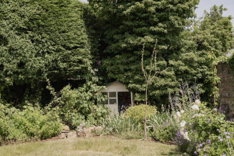 299142 - 59-Laburnhum House, Downham Market-59.jpg