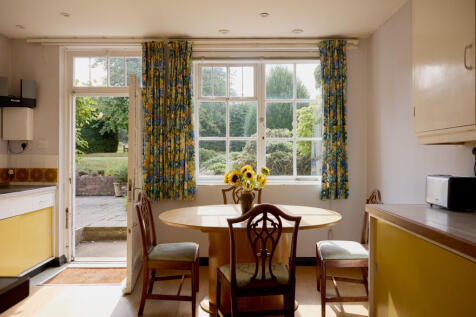 309839 - GARTH HOUSE_HIRES_48.JPG