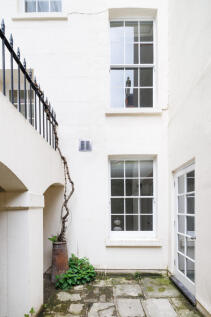 288628 - OldGloucesterStreetLondon-JSouteyrat-2...