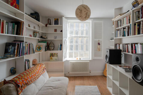 311108 - Croft Road, Hastings TN34 - high res-0...