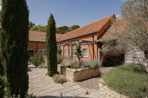 287951 - Coach House, Manor Farm, Brancaster-45...