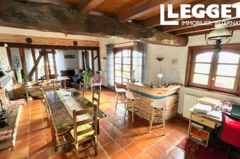 Property Image 4