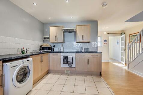 Holiday Cottage 2