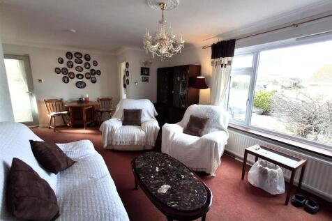 29 scalwell living room.jpg