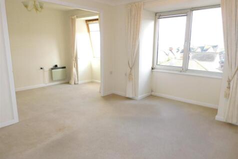 31 tanyards lounge 2.JPG