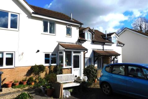 24 Burnham Close.JPG