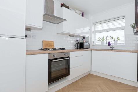 Fitzalan Court_9.jpg