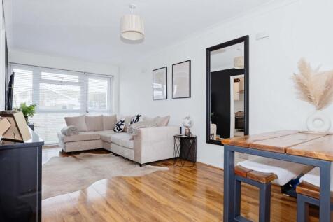 Fitzalan Court_2.jpg