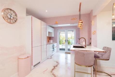 Victoria Road-11.jpg