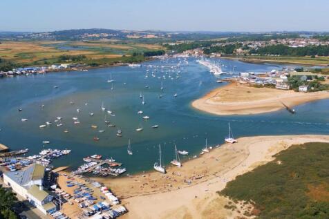 Bembridge Harbour aerial 1.jpg