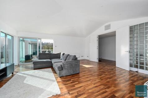 The South Penthouse Park Apartments bn (11).jpg