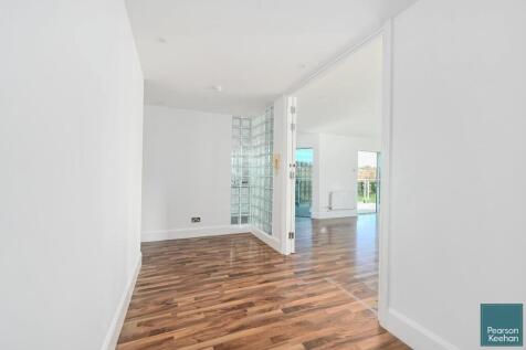The South Penthouse Park Apartments bn (17).jpg