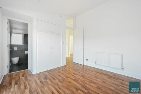 The South Penthouse Park Apartments bn (25).jpg