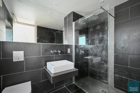 The South Penthouse Park Apartments bn (26).jpg