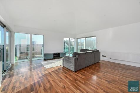 The South Penthouse Park Apartments bn (27).jpg