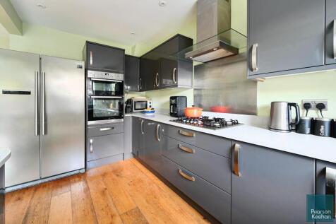 House 2, 125 New Church Road, BN3 (10).jpg