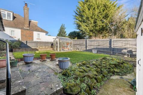 5 Shirley Avenue Full Res-14.jpg