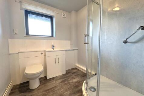 Modern Shower Room 460