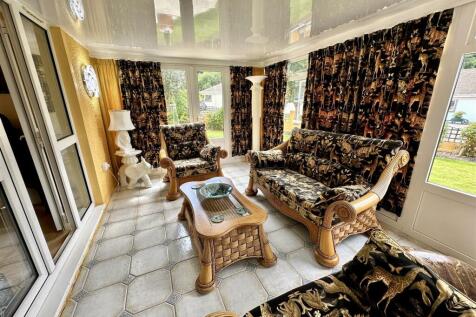 Sunroom.jpg