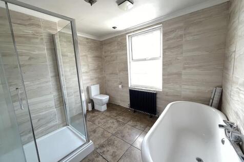 2 Nursery Ave (8).JPG