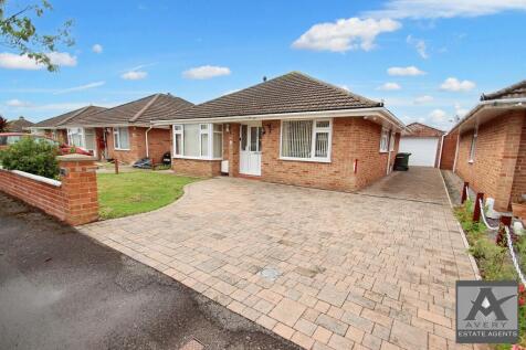 3 Bedroom Detached Bungalow for Sale
