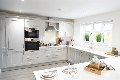 The Oak Show Home Kitchen.jpg