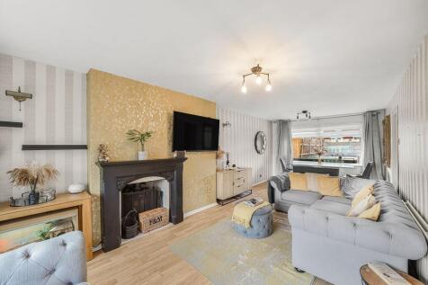 Lounge / Dining Room