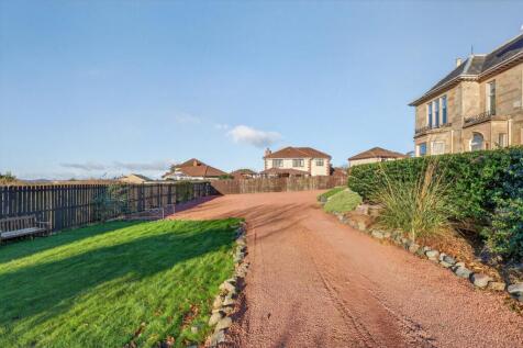 8 buchanan street, largs_04.jpg