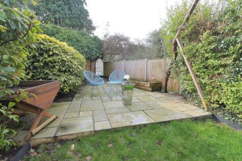 REAR PATIO.jpg
