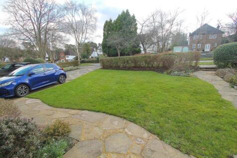 driveway.jpg