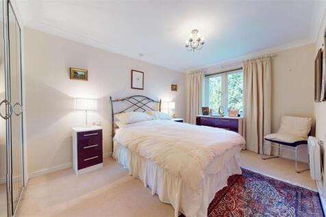 Henbury Court Bedroom