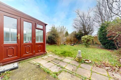 Kendal Drive Rear Garden