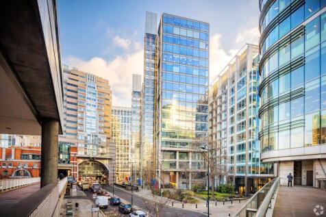 88WoodStLondonLNDLocatedinaThrivingArea1LargeHig