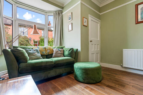 8, Thurlow Road, Leicester, LE2 1YE