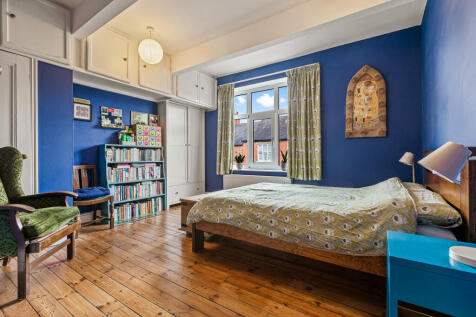 8, Thurlow Road, Leicester, LE2 1YE