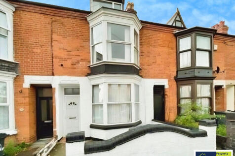 7 bedroom Terraced for sale