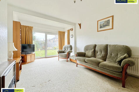 53 Lamborne Road, Leicester, LE2 6HQ