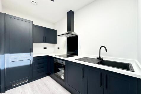 WhatsApp Image 2025-06-20 at 18.11.23 (4).jpeg