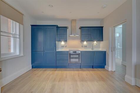 kitchen 3.jpg