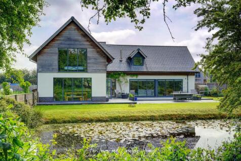 The Lake House (26).